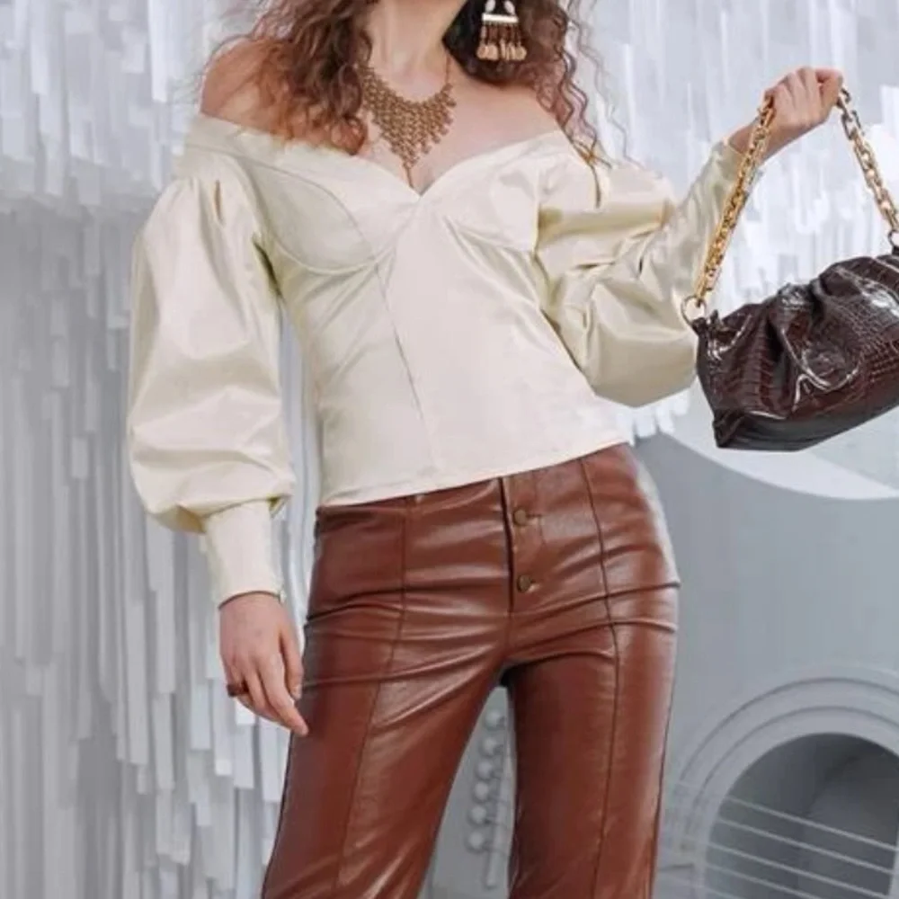 Cream / ivory Off Shoulder Bishop Sleeve puff Sleeve Zip Back Blouse - Picture 3 of 10